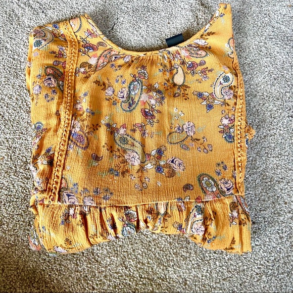 art class Tops - Flowey floral shirt
